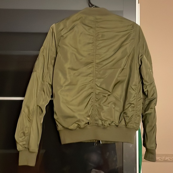 Khaki Topshop Bomber Jacket - Picture 2 of 7